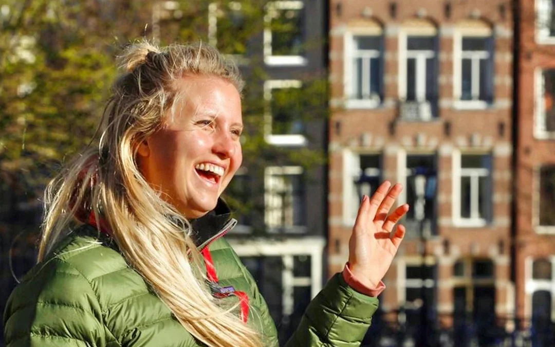 Amsterdam Cultural & Historical Walking Tour in German or English Image 2