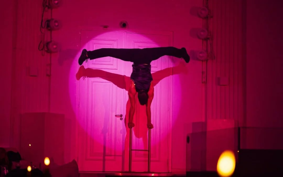 Amsterdam: Famous dinner show at Supper Restaurant Image 6