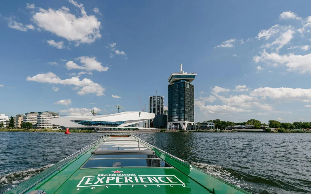 Amsterdam: Heineken Canal Cruise with Live Guide and 1 Drink Image 5