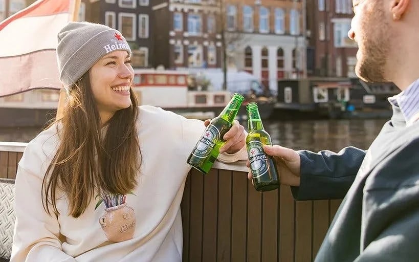 Amsterdam: Heineken Canal Cruise with Live Guide and 1 Drink Image 8