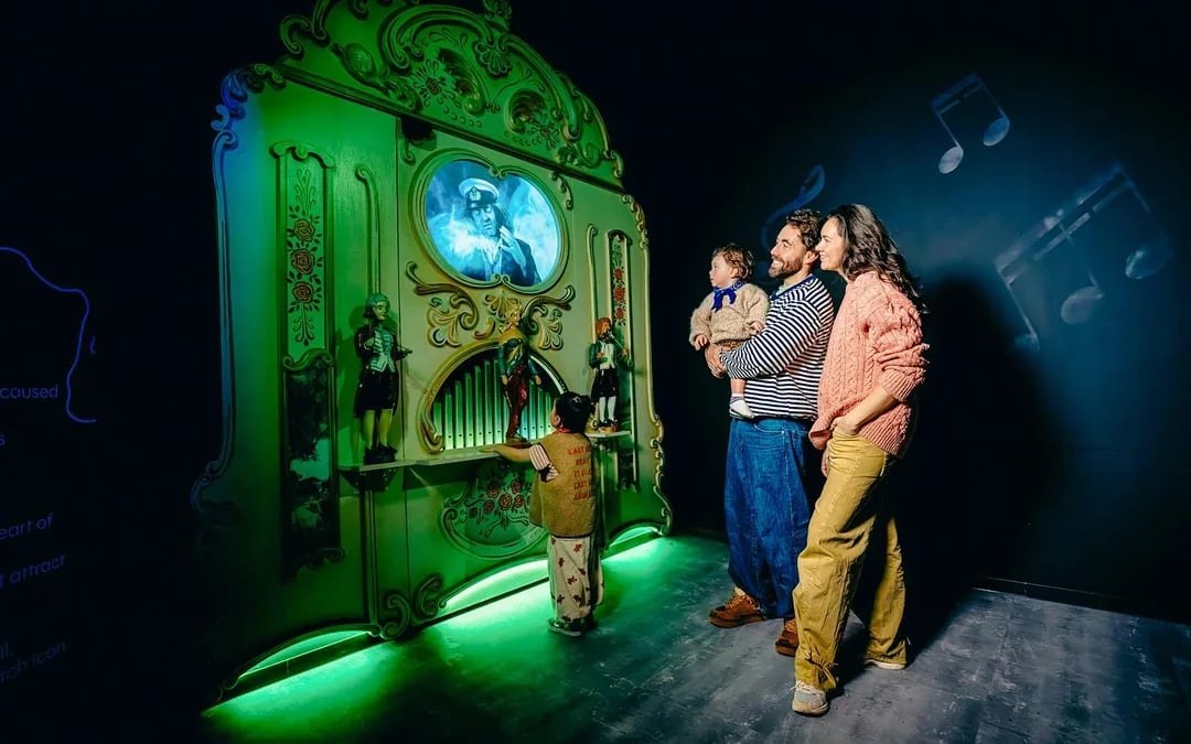 Amsterdam: Highlights of Holland Entry Ticket Image 9