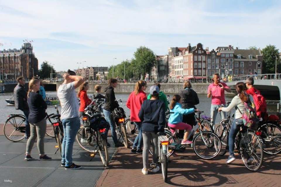 Amsterdam historical bike tour