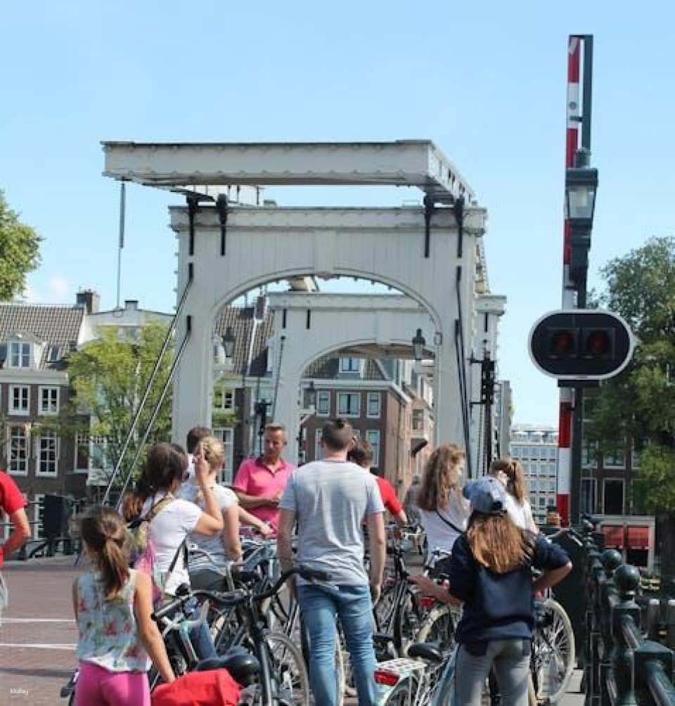 Amsterdam historical bike tour