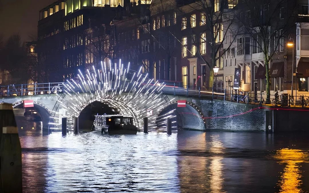 Amsterdam Light Festival: 75-min Traditional Cruise With Optional Unlimited Drinks  Image 7