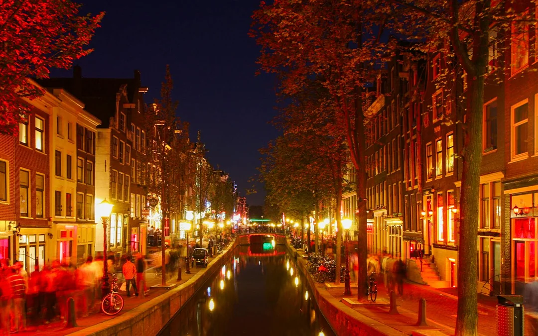 Amsterdam: Red Light District Audio Guided Tour Image 4