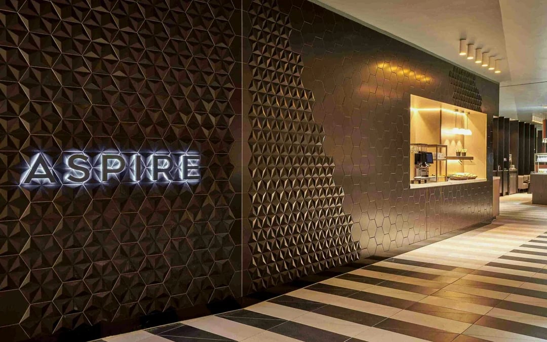Amsterdam Schiphol Airport: Aspire Lounge No. 41 Image 1