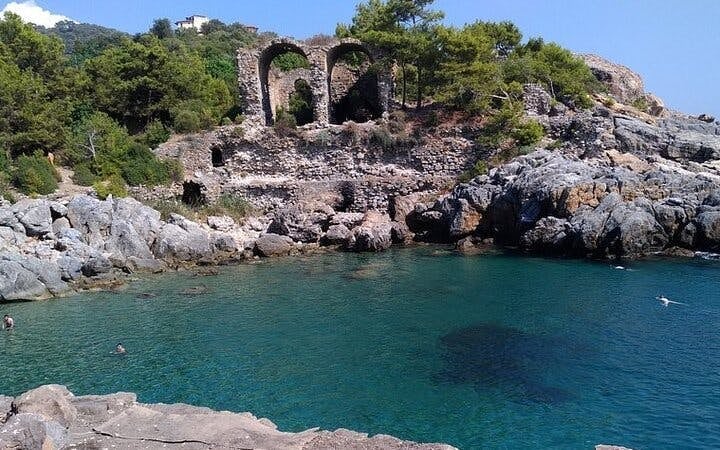 Ancient Ruins and Secret Caves Tour from Alanya-Syedra to Cragum Image 7