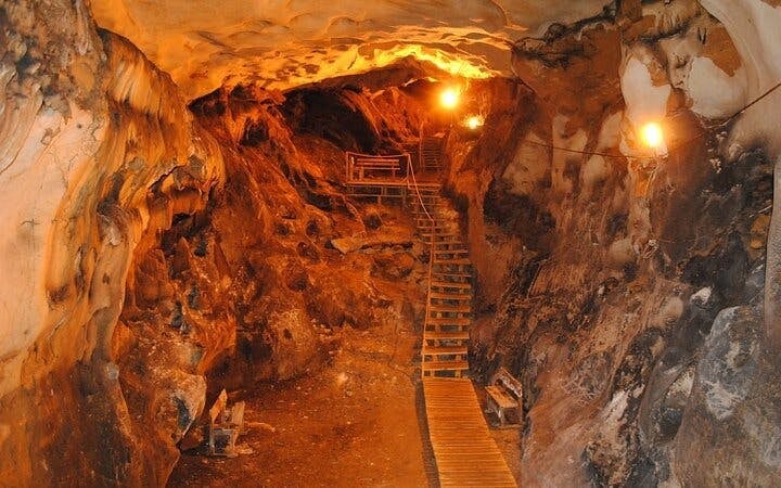 Ancient Ruins and Secret Caves Tour from Alanya-Syedra to Cragum Image 9