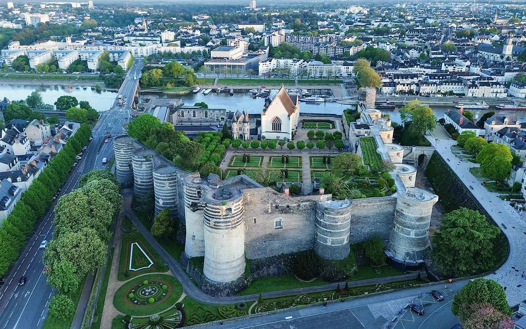 Angers Castle & Gardens Tickets Image 4