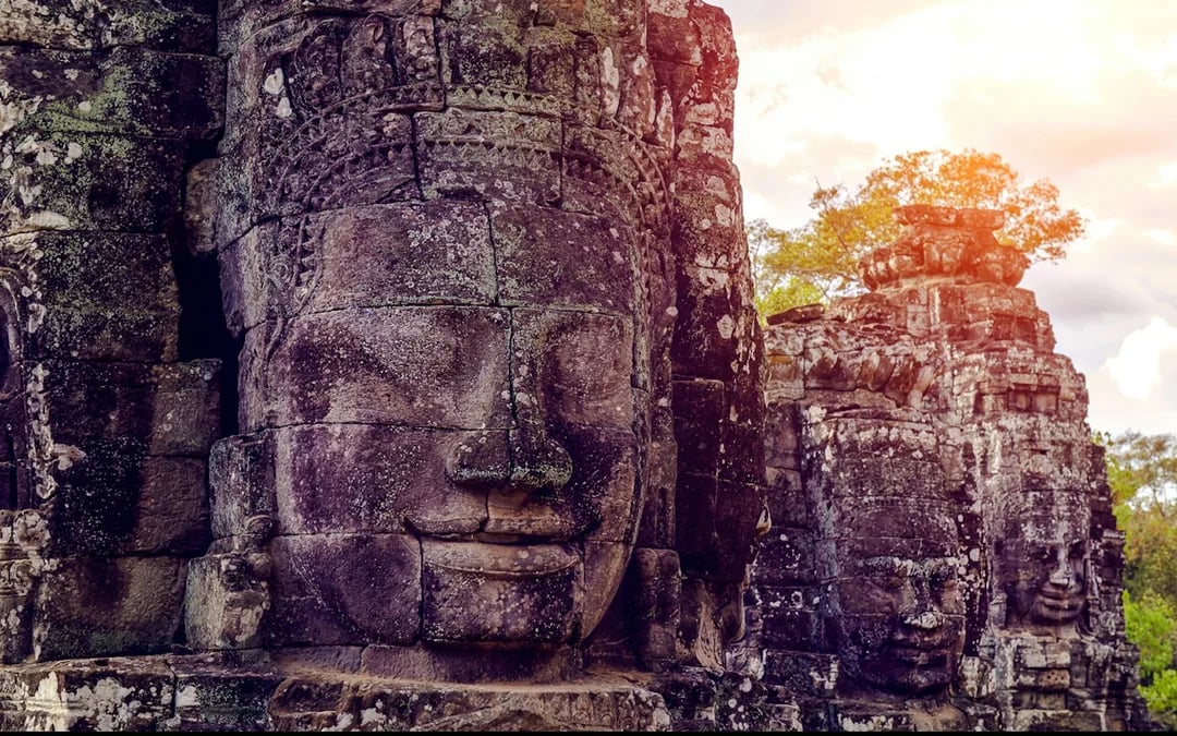 Angkor Wat Sunrise or Sunset Guided Tour with Bayon and Ta Prohm Image 4