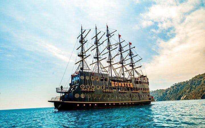 Antalya GONSTER All-Inclusive Pirate Boat Trip Image 2