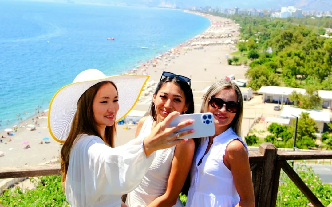 Antalya: Lara Beach & Duden Waterfalls Boat Trip with Lunch & Soft Drinks Image 4