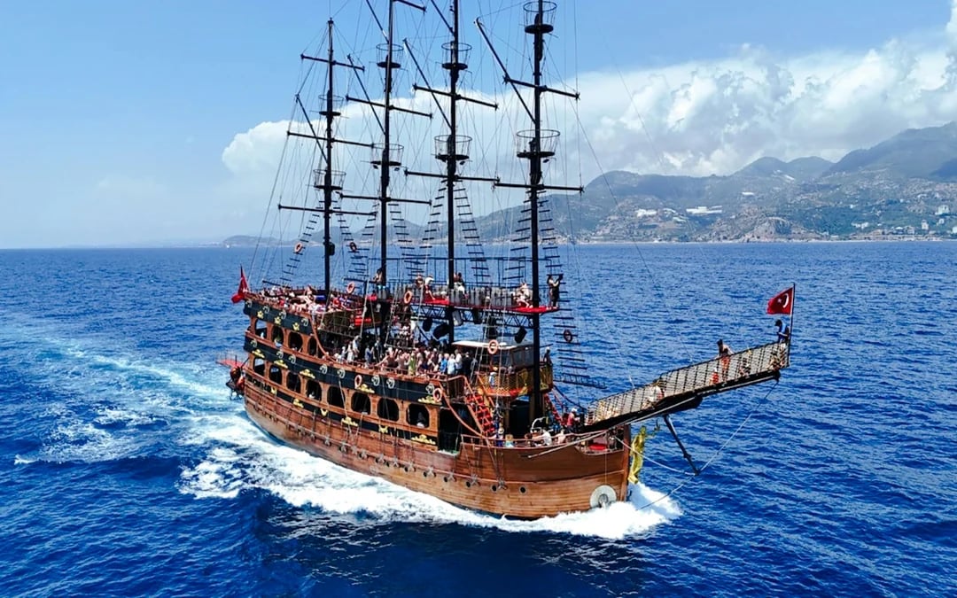 Antalya: Lara Pirate-Themed Boat Trip with Lunch Image 5