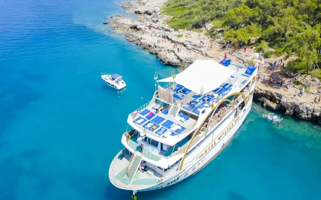 Antalya Mega Yacht Cruise to Kemer Coast with Lunch and Hotel Transfers Image 3