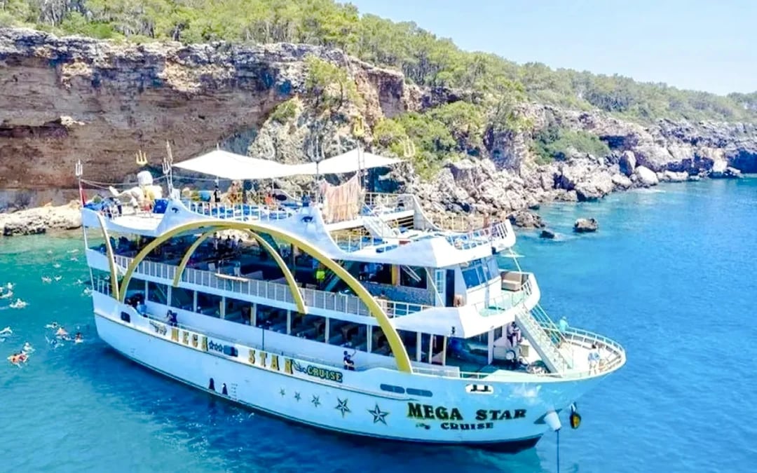 Antalya Mega Yacht Cruise to Kemer Coast with Lunch and Hotel Transfers Image 7