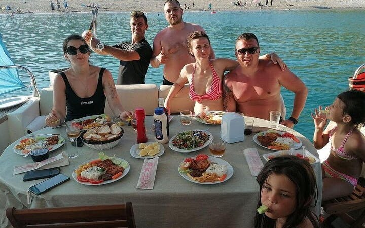 Antalya Private Luxury Yacth Tour in Kemer Image 2