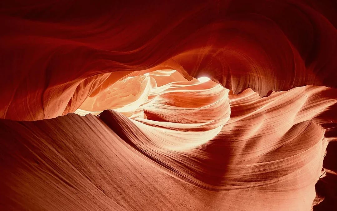 Antelope Canyon Tour with Navajo Guide Image 9