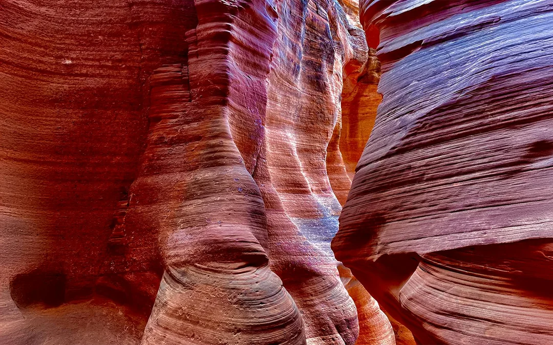 Antelope Canyon X Tour with Navajo Guide Image 5
