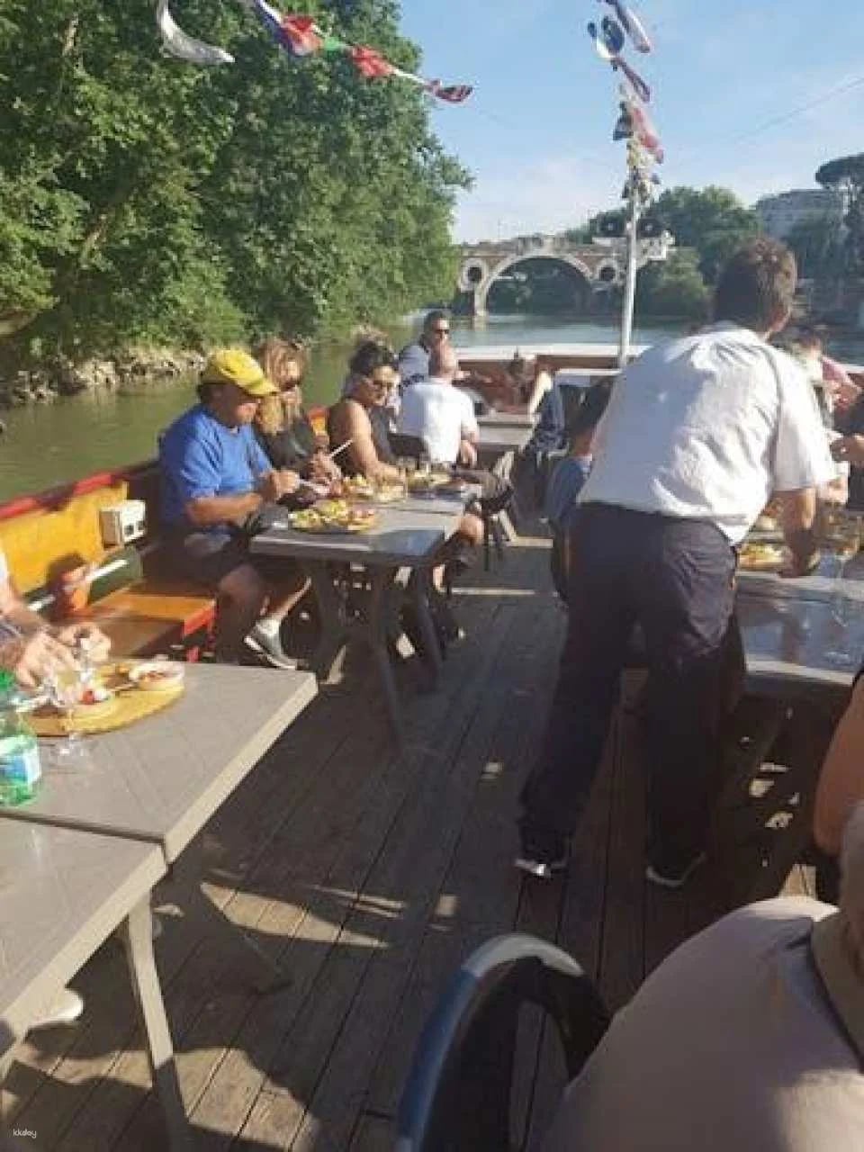 Aperitif on the Tiber