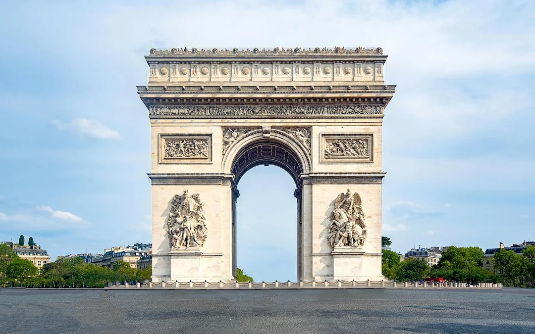 Arc de Triomphe Entry Tickets with Rooftop Access Image 1