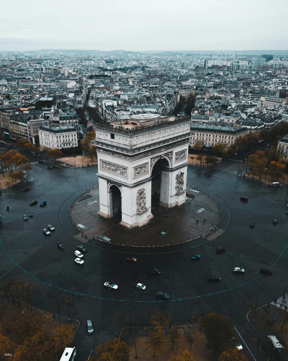 Arc De Triomphe