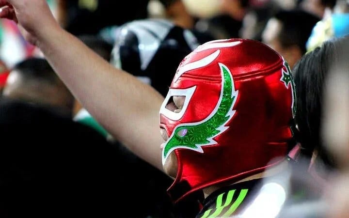 Arena Mexico: Lucha Libre Wrestling Show Small Group Tour Image 6