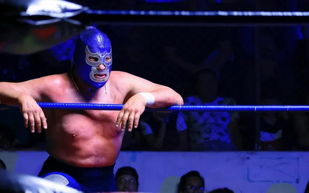 Arena Mexico: Private Tour of Lucha Libre with Tacos, Pulqueria and Cantina Live Music Image 1