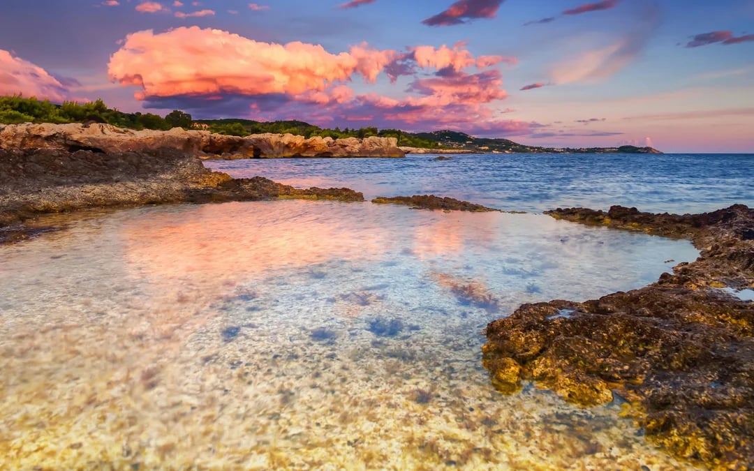 Argostoli Sunset Cruise with Vardiani Island Swim Stop, Greek Buffet and Unlimited Wine Image 2