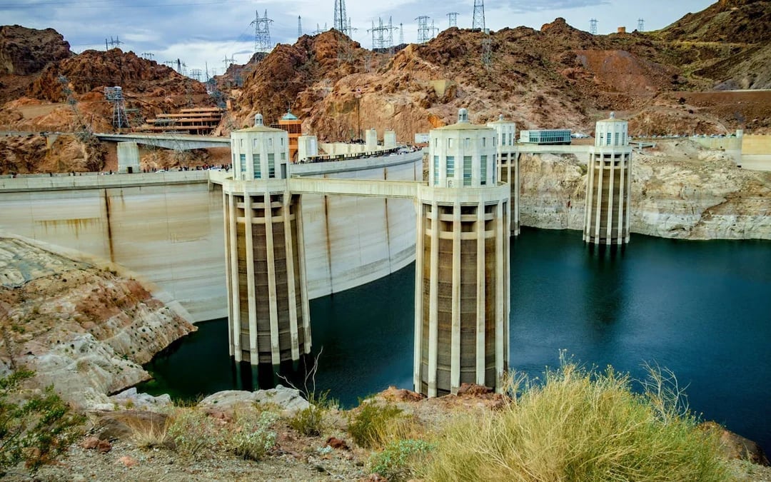 Around Las Vegas Day Tour: Red Rock Canyon, El Dorado Canyon Ghost Town, and Top Area Attractions with Hotel Pickup Image 6