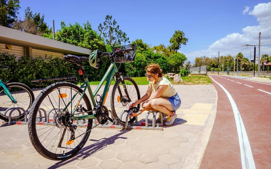 Athenian Riviera Guided Bike Tour Image 2