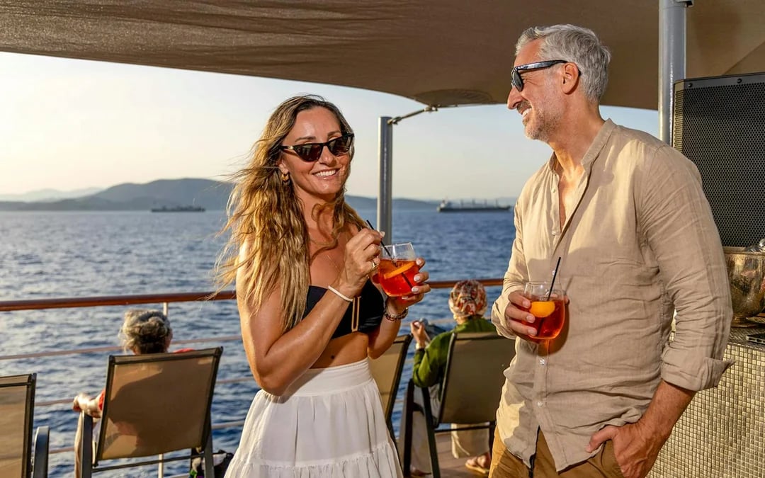 Athens Day Cruise to 3 Islands: Hydra, Poros, Aegina Image 2