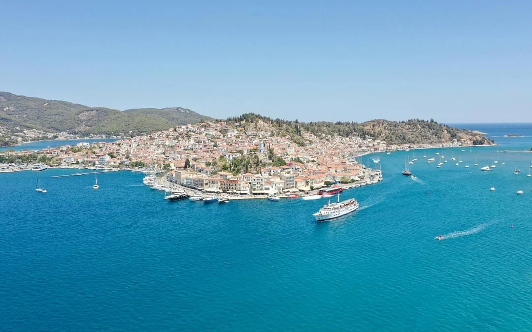 Athens Day Cruise to 3 Islands: Hydra, Poros, Aegina Image 11