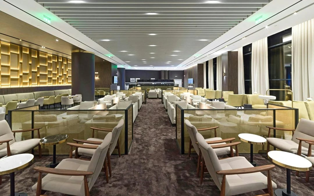 Athens International Airport: Goldair Handling Lounge at Hall B Image 8