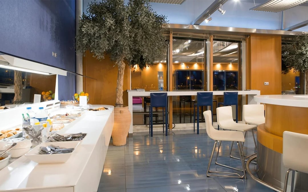Athens International Airport: Skyserv Melina Merkouri Lounge at Hall B Image 1