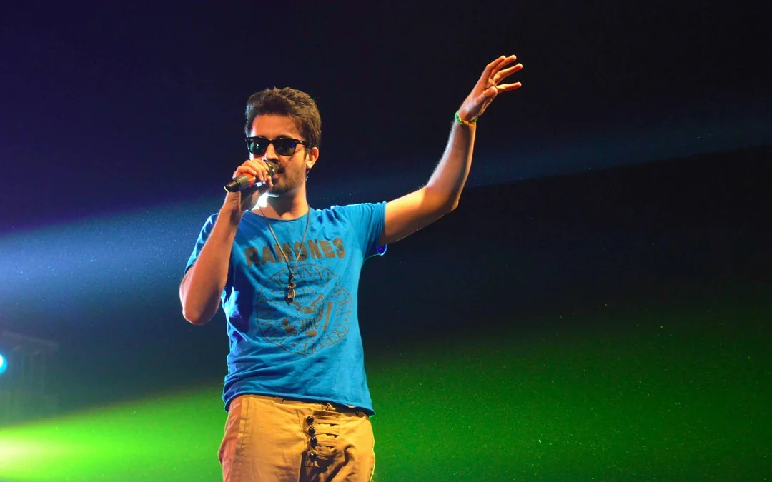 Atif Aslam Live Image 3