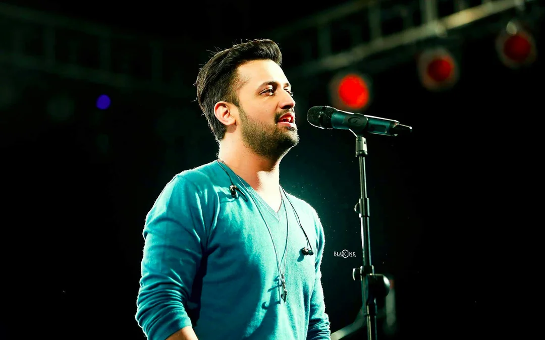 Atif Aslam Live Image 4