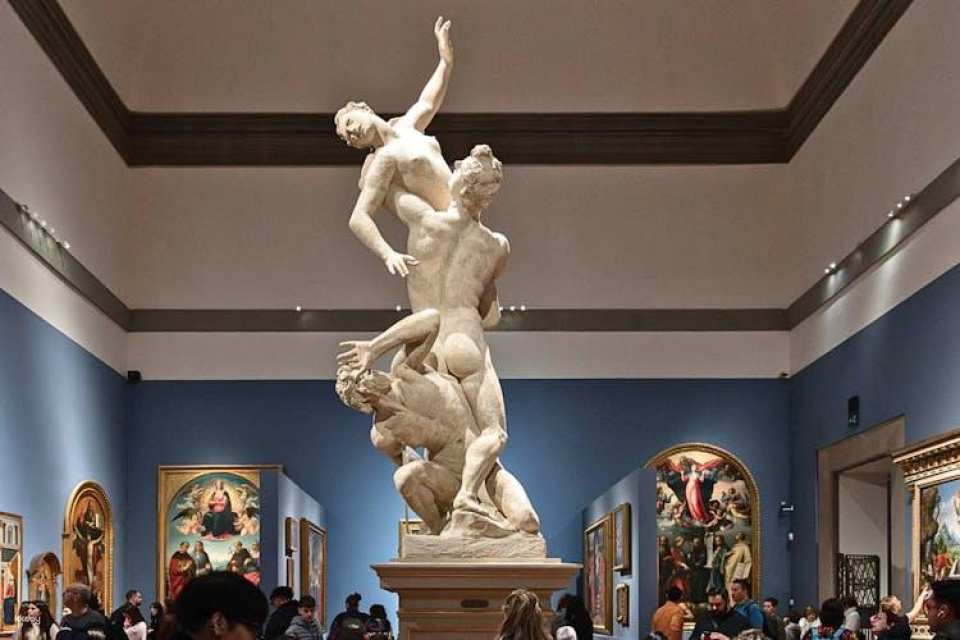 Audioguided tour at the Accademia Gallery with live expert commentary