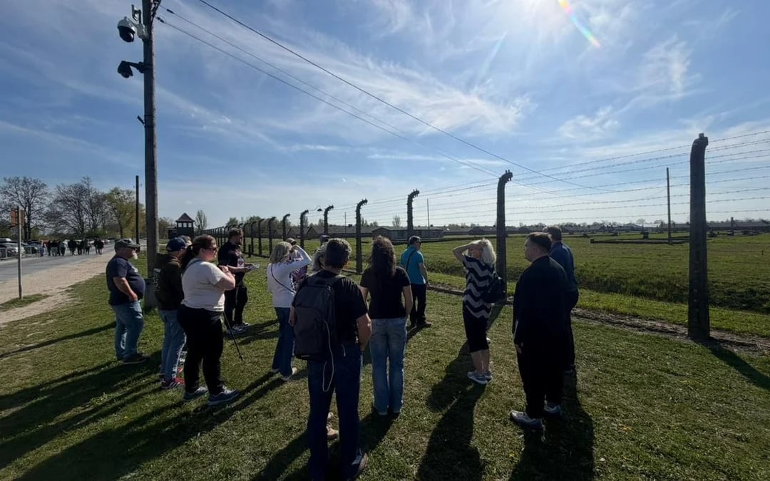 Auschwitz, Birkenau and Monowitz Outdoor Perimeter Guided Tour from Krakow Image 2