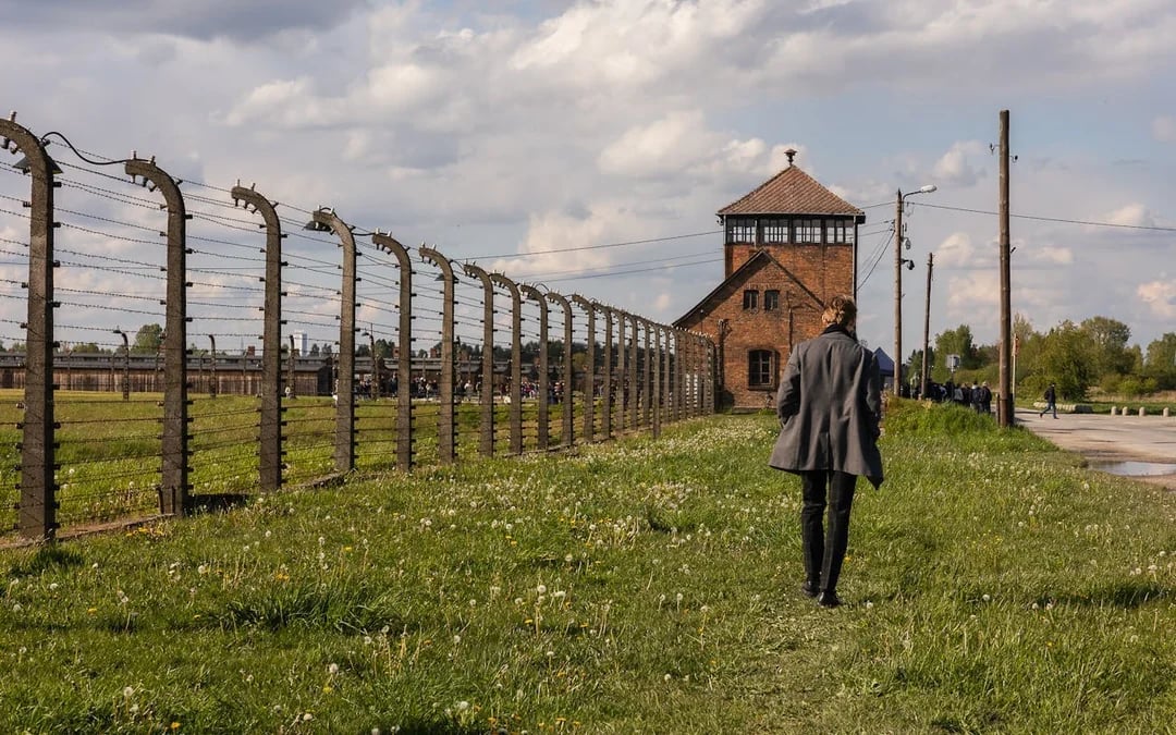Auschwitz, Birkenau and Monowitz Outdoor Perimeter Guided Tour from Krakow Image 6