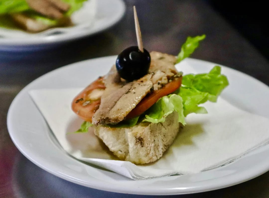 Authentic Lisbon Food Walk in Mouraria Image 2