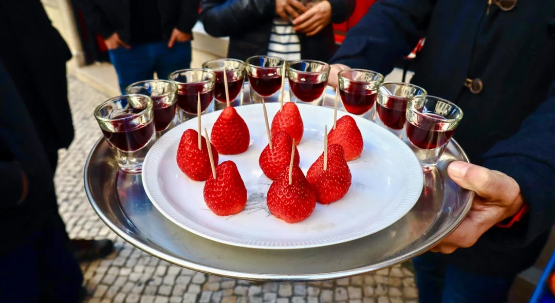 Authentic Lisbon Food Walk in Mouraria Image 4