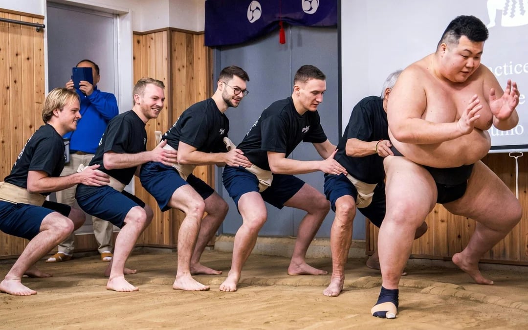 Authentic Sumo Experience in Tokyo: Enter the Sanctuary Image 3