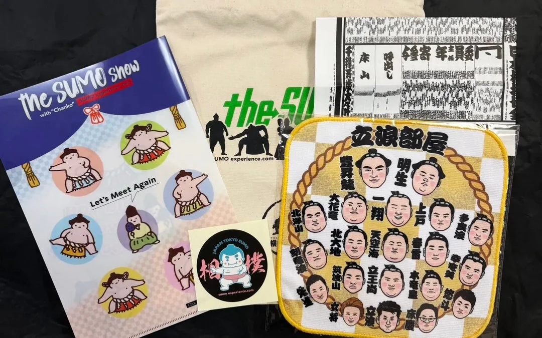 Authentic Tokyo Sumo Practice with Seat, Photos, and Audio Guide Image 9