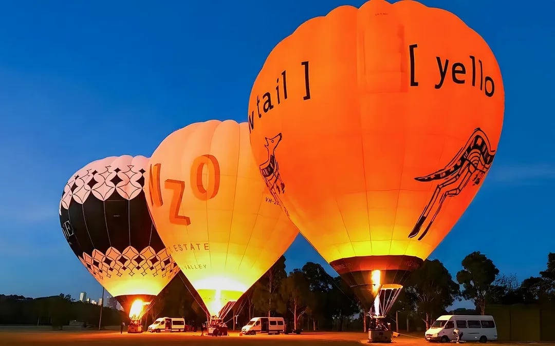 Avon Valley Hot Air Balloon Flight with Breakfast Image 8