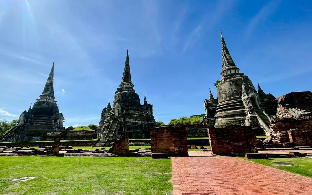 Ayutthaya Historical Park and Bang Pa In Palace Small-Group Guided Tour Image 1