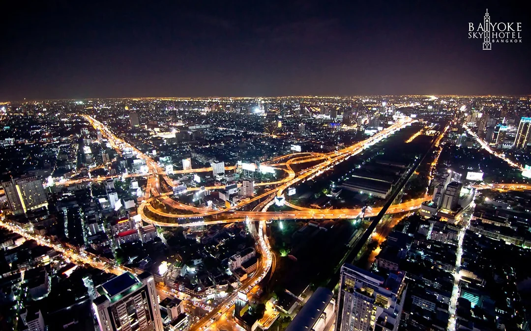 Baiyoke Sky Hotel Observation Deck & Revolving View Point Tickets Image 5