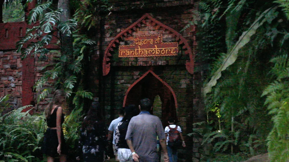 Bali Night Safari Adventure with Dinner - Unique Wildlife Experience | Departure From Bali