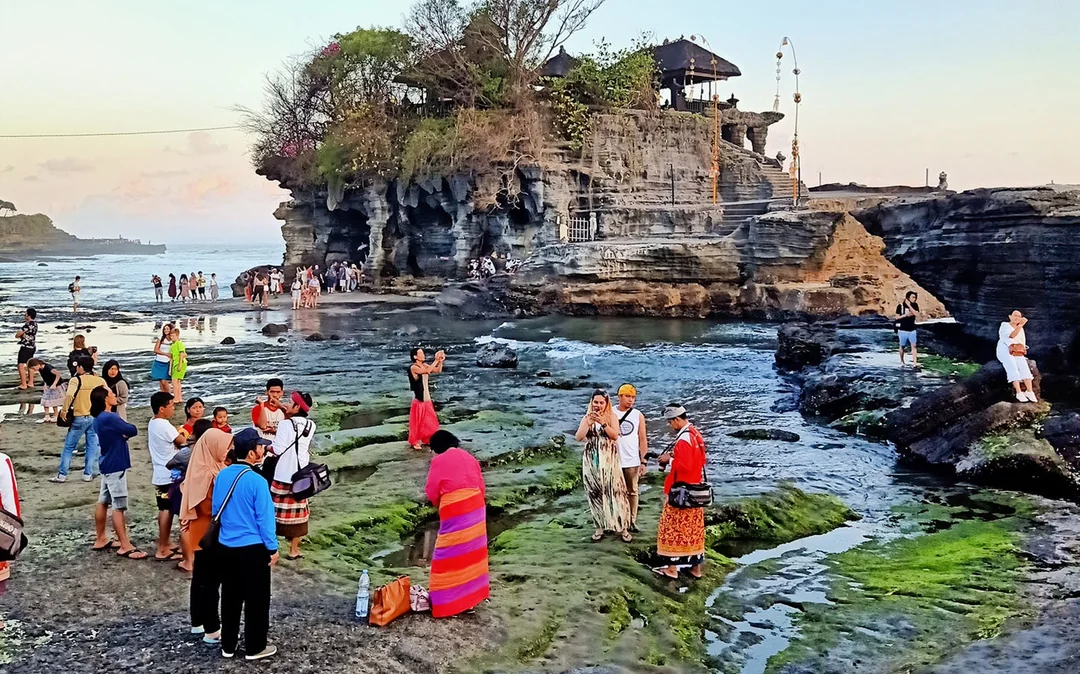 Bali Private Bedugul, Tanah Lot Sunset Tour Image 5
