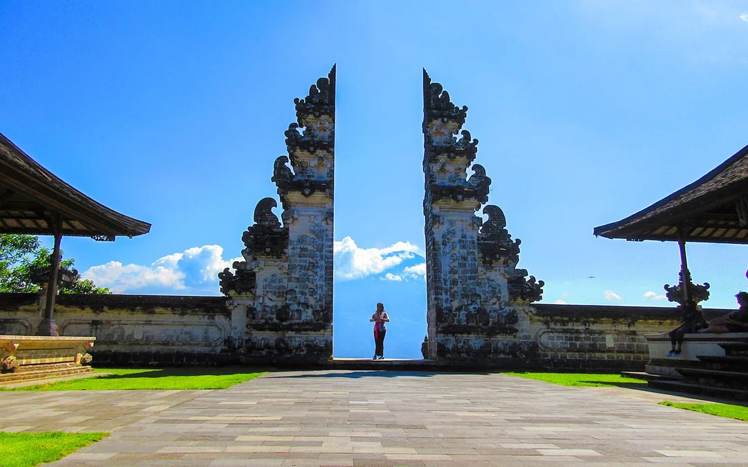 Bali Private Gate Heaven Sunrise or Sunset Tour Image 2