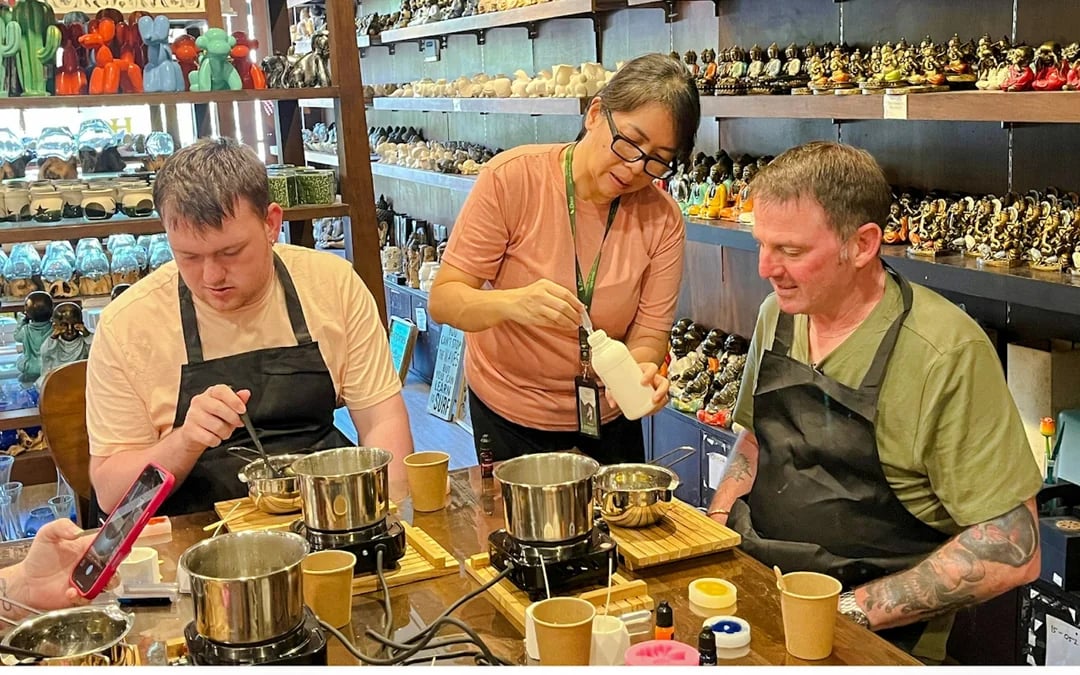 Bali Soy Wax Candle-Making Workshop Image 3